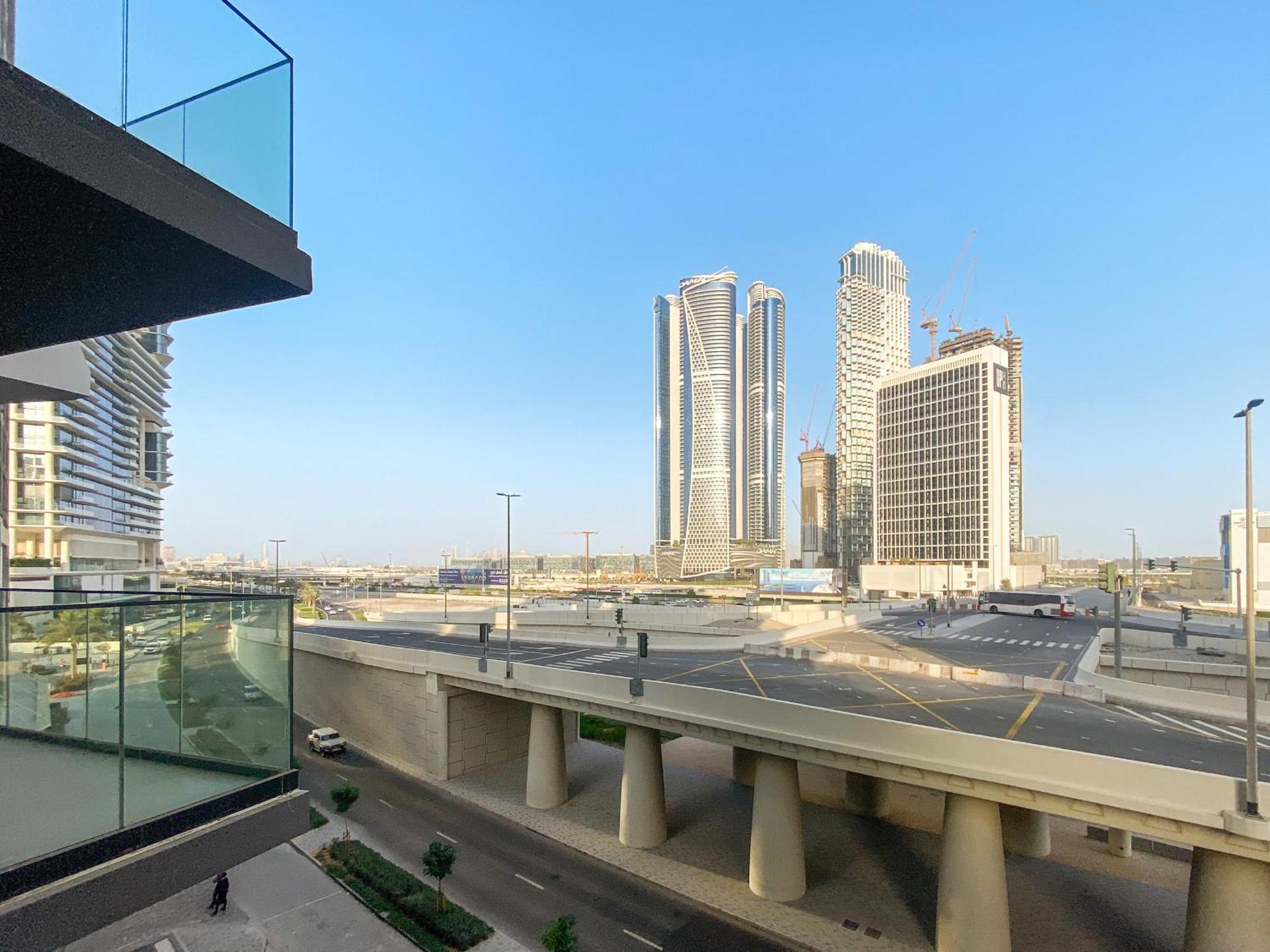 Modern Studio In Binghatti Canal In Business Bay 111 Apartment Dubai Exterior photo